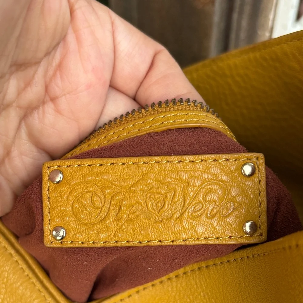 Tre Vero Mustard Leather Hobo Bag